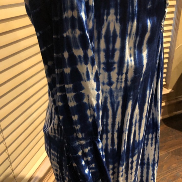 Cute cool tie dye M dress with sequin trim.size - Picture 3 of 6
